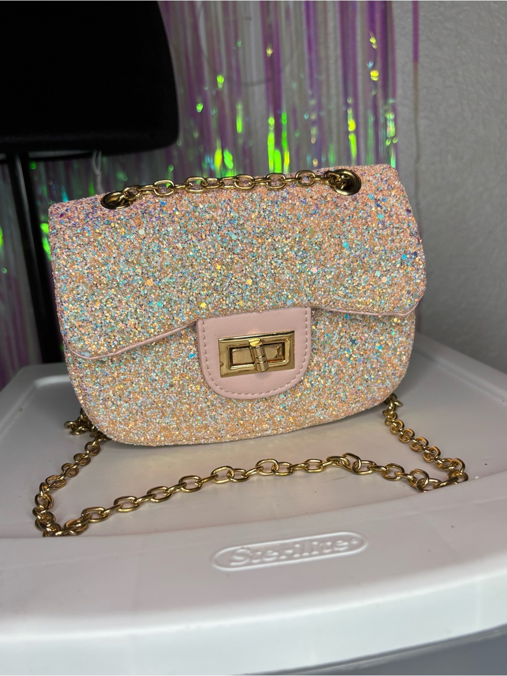 Girls' Pink Holographic Glitter Chain Shoulder/ Crossbody Bag with Gold Hardware